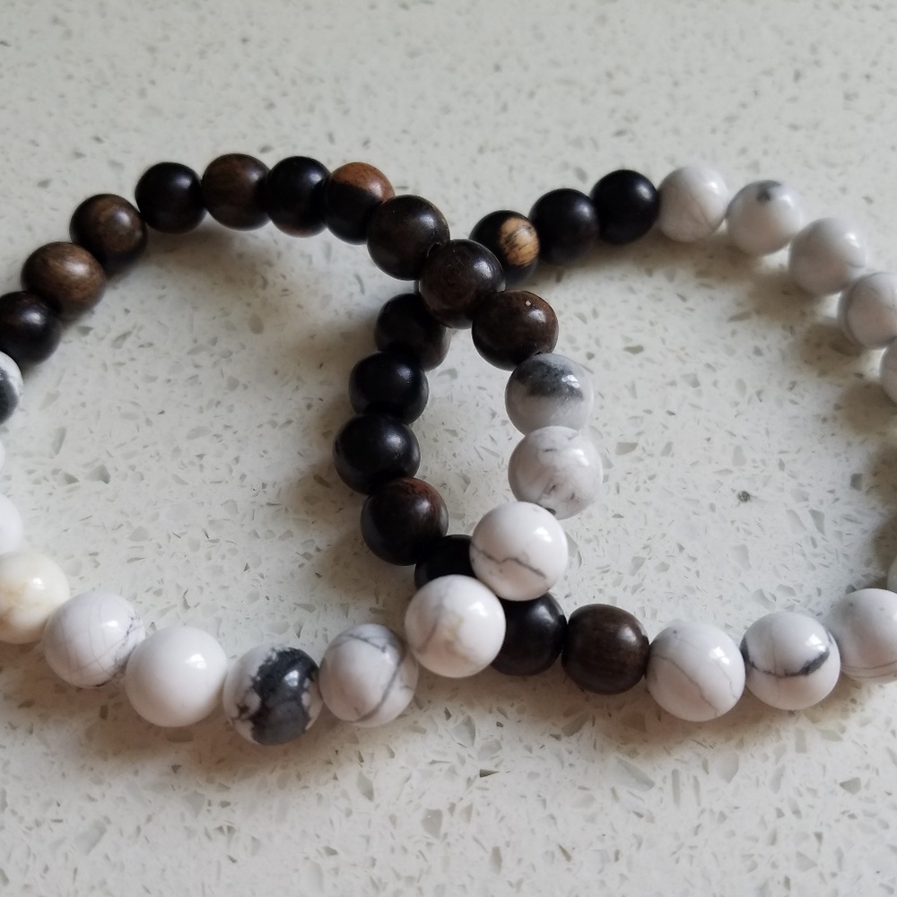 87RWD || Beaded Bracelet - Picture 2 of 4